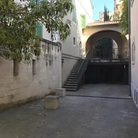 Beau T3 Vue Vallée De L'eure Uzès