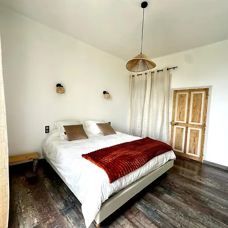 Vallee De L Eure Apartment *