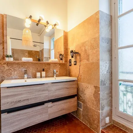 Beau T3 Vue Vallée De L'eure * Uzès