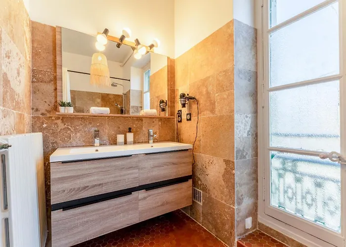 Beau T3 Vue Vallee De L'eure * Uzès